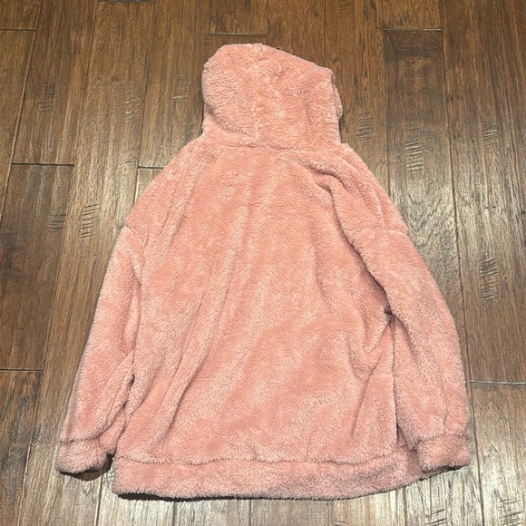 NWT! 1X Pink Women’s Hooded Sweater - Picture 6 of 7